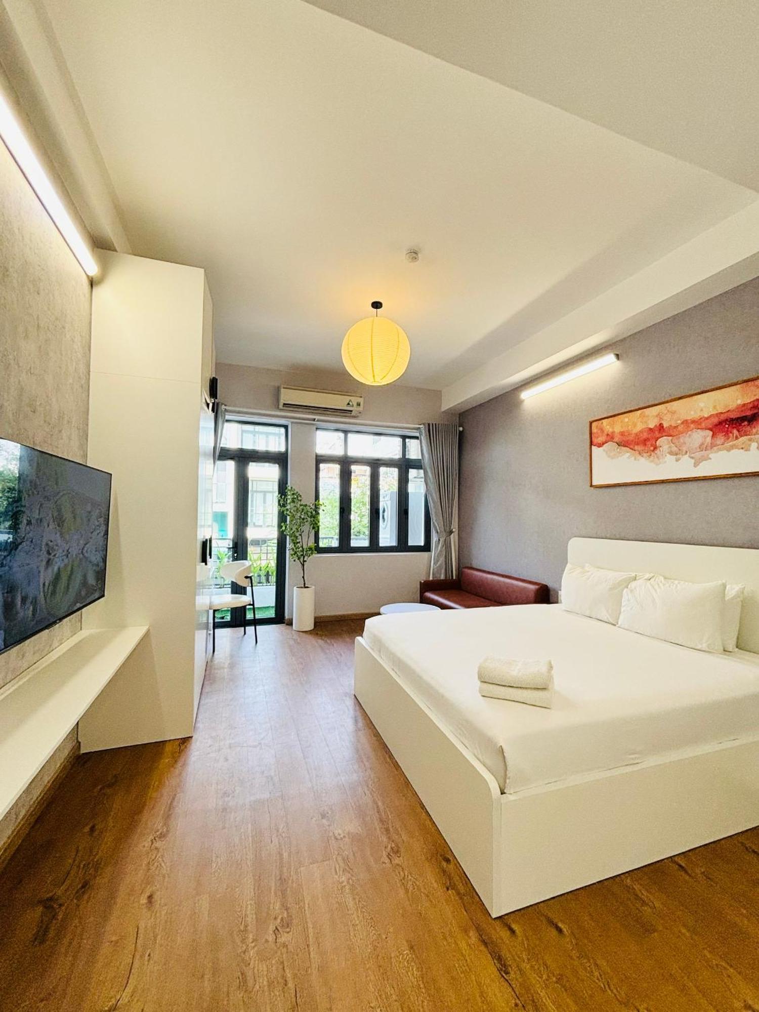 Căn hộ S Lux 5 Mins Walking In